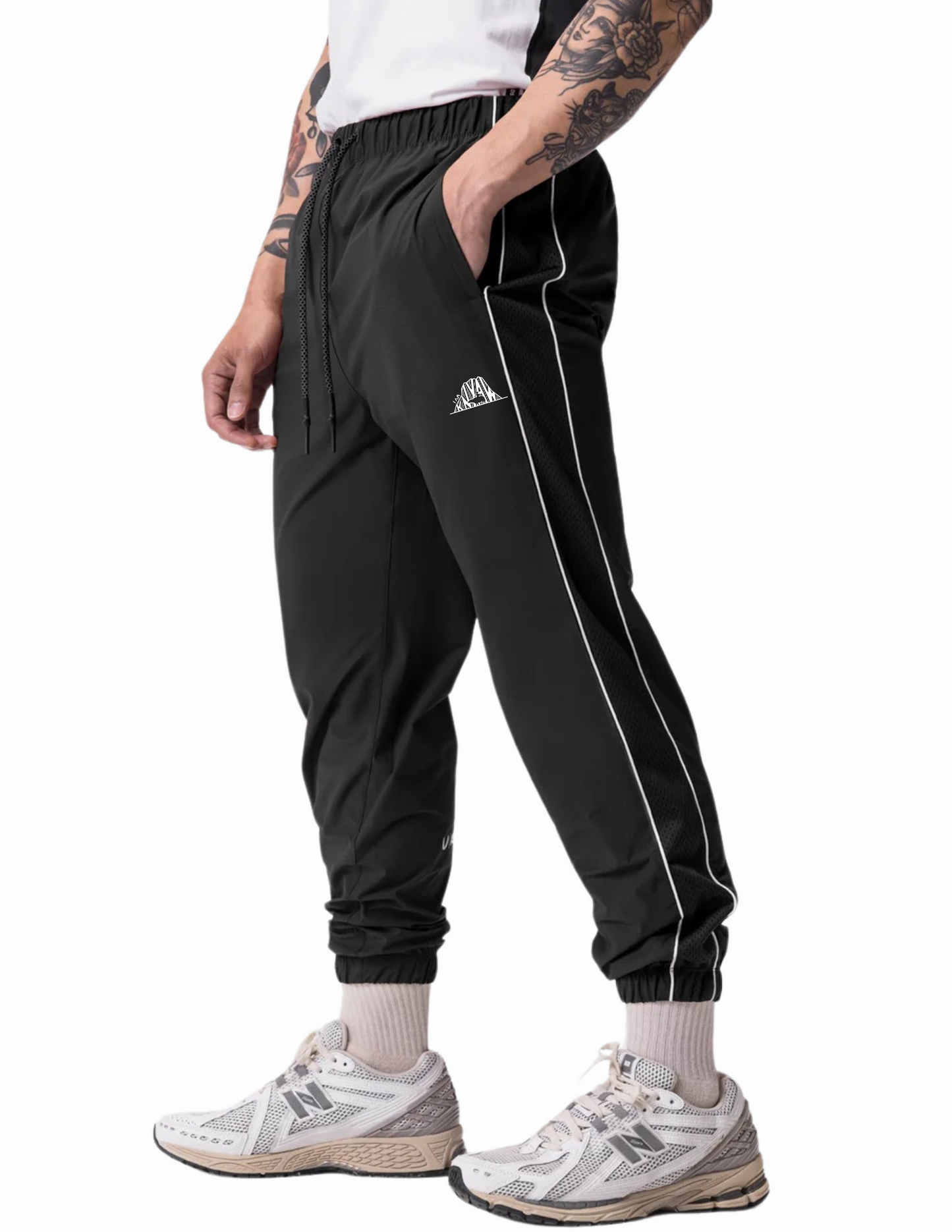 TRACK PANTS